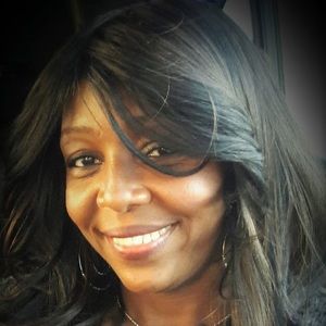 Meet your Posher, Monica